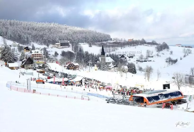 Lomakeskus Straszny Dwór