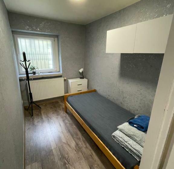 호스텔 Pokoje Kwatera Prywatna