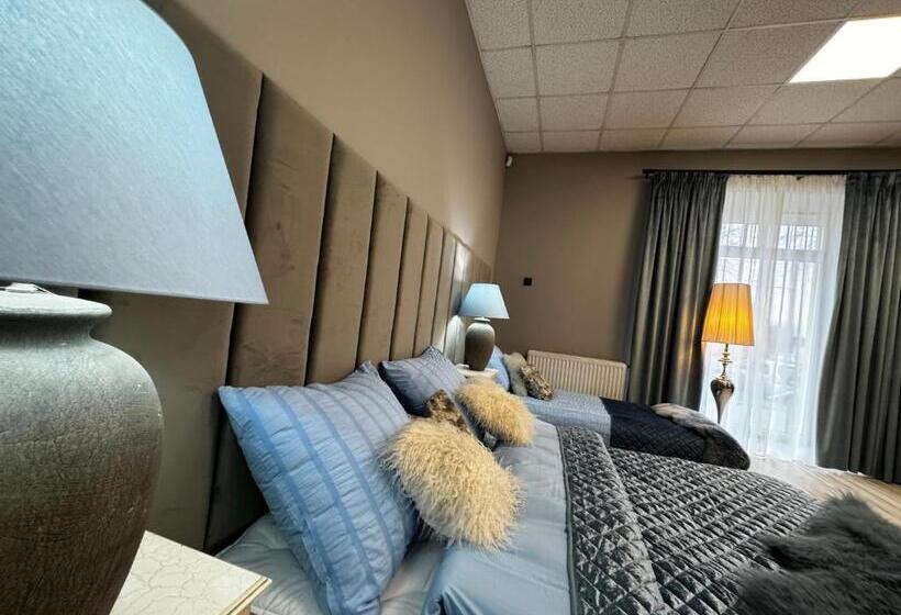 Apartamenty I Pokoje „pod Jedynką”