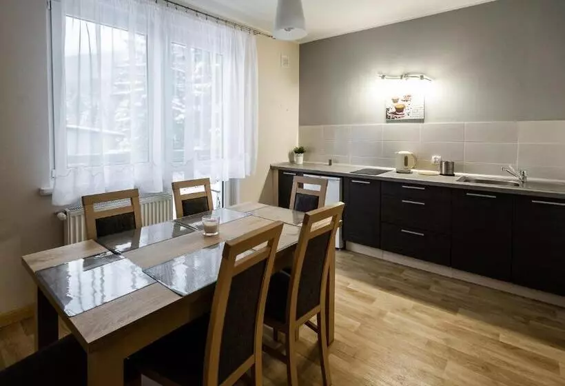 Apartamenty Pod Gondolą