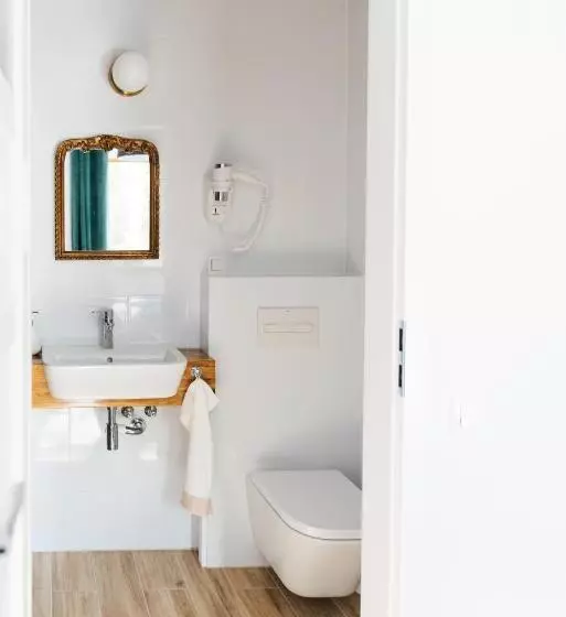 ベッドアンドブレックファースト Villa Lulu Piaseczno