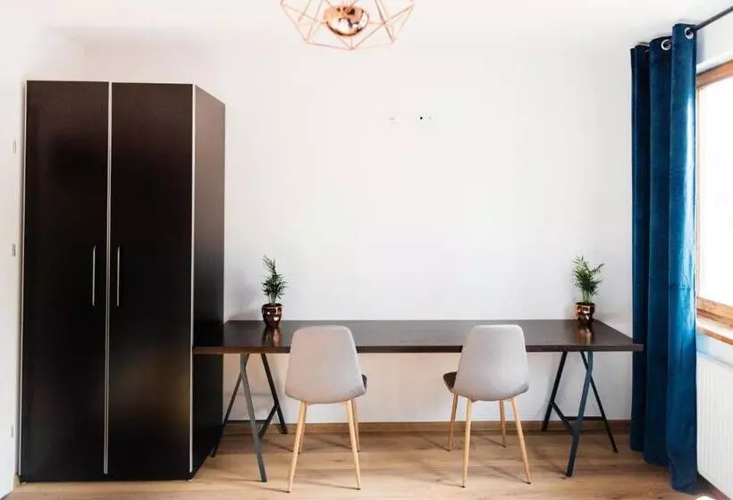 ベッドアンドブレックファースト Villa Lulu Piaseczno