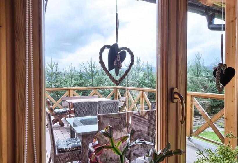 Bed and Breakfast Visitzakopane   Willa Karina