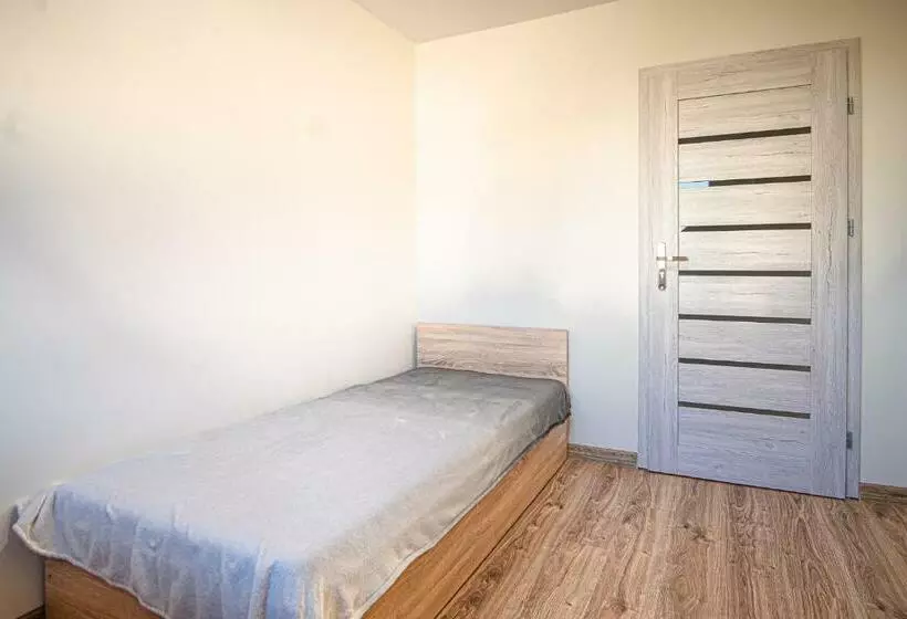 Dream Aparts   10 Lutego