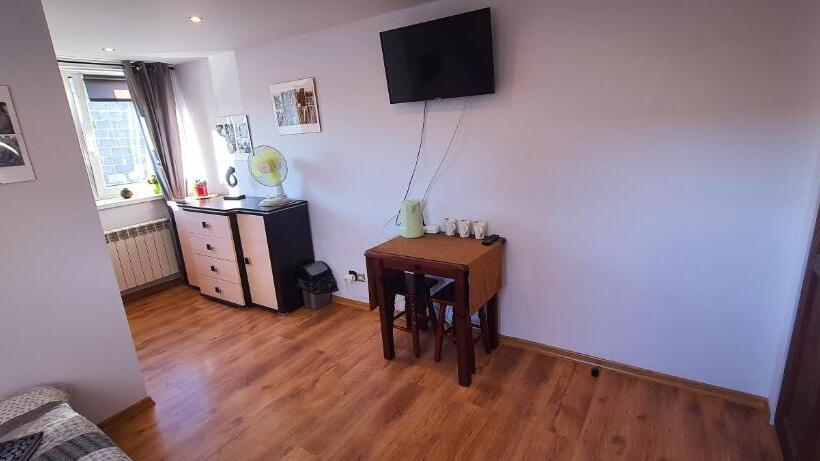 Отель Jurajskie Manowce