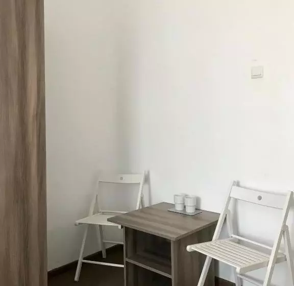 ホテル Noclegi Jachtklub Elbląg