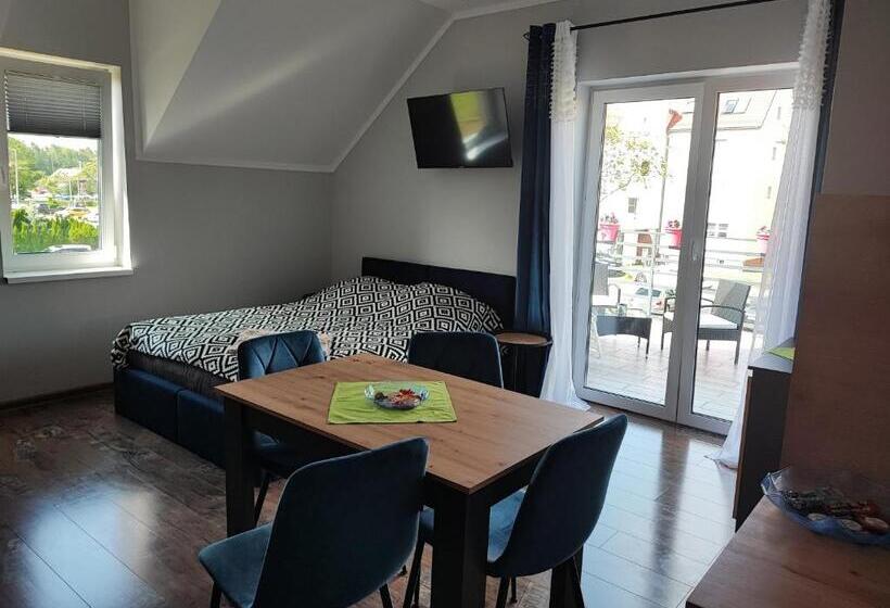 פנסיון 4 Foxes