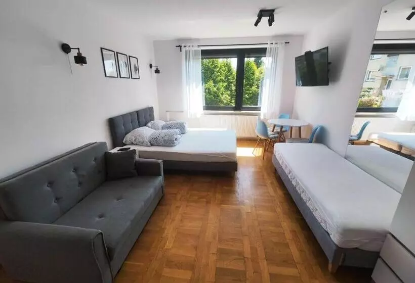 ペンション Apartamenty Monterska