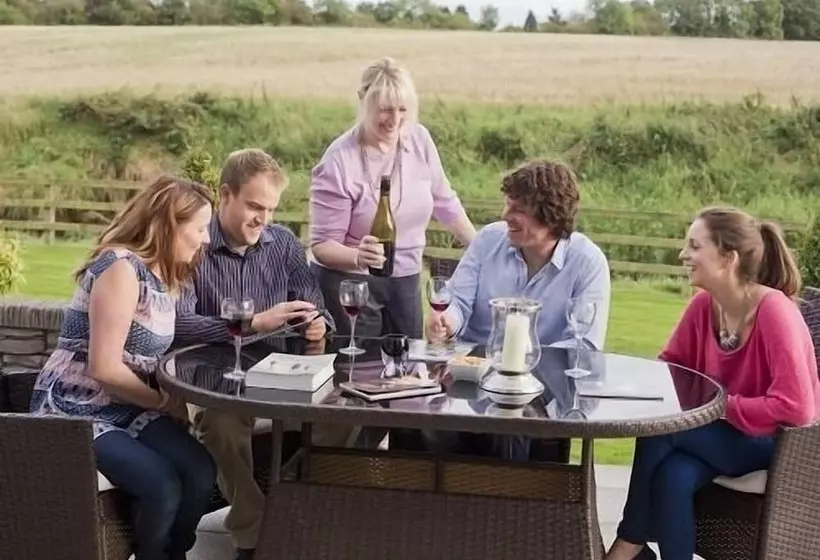 Bed and Breakfast Crowfield Country House