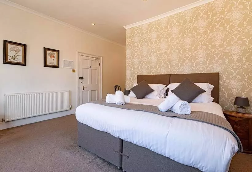 민박 Hewitt S Restaurant & Rooms