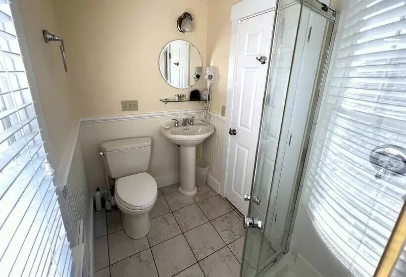 住宿加早餐 Lotus Provincetown