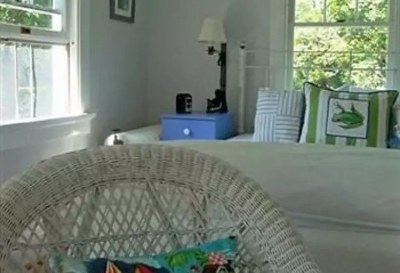 Finger Lakes Bed And Breakfast