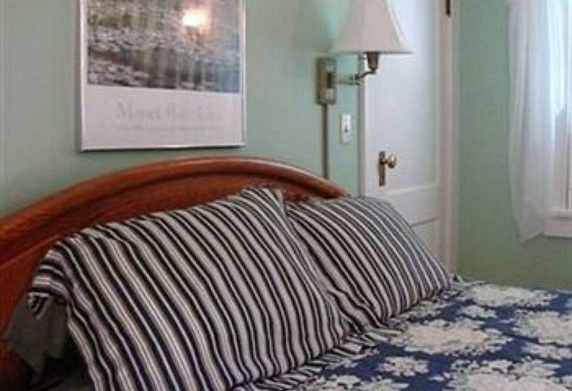 Finger Lakes Bed And Breakfast