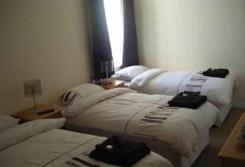 בית מלון כפרי Marina View Guest House