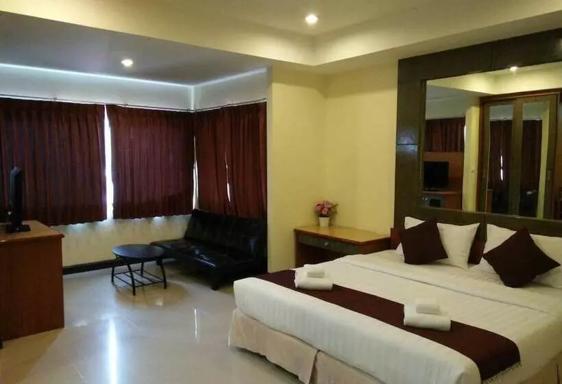 호텔 Pornthep Mansion