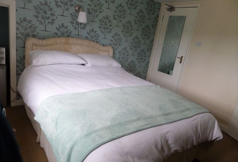 酒店 The Robin Hood Inn