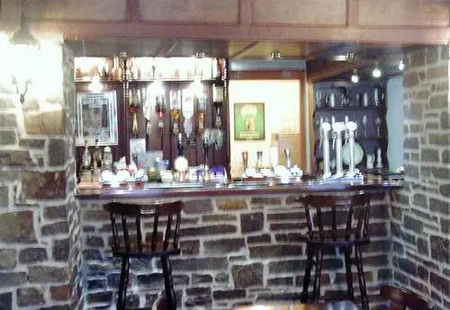 هتل The Hollybrook Country Inn