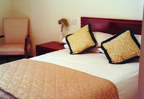 호텔 The Hollybrook Country Inn