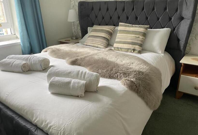 ホテル The Sun Inn