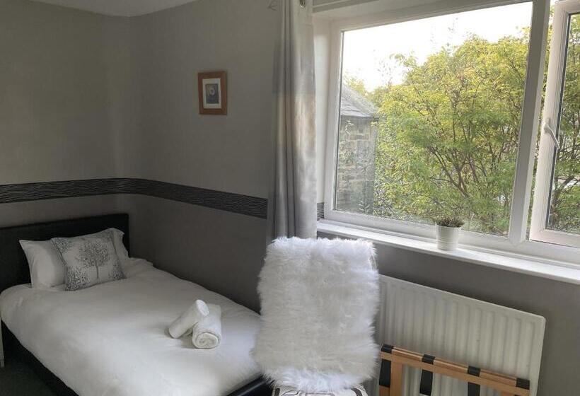 ホテル The Sun Inn