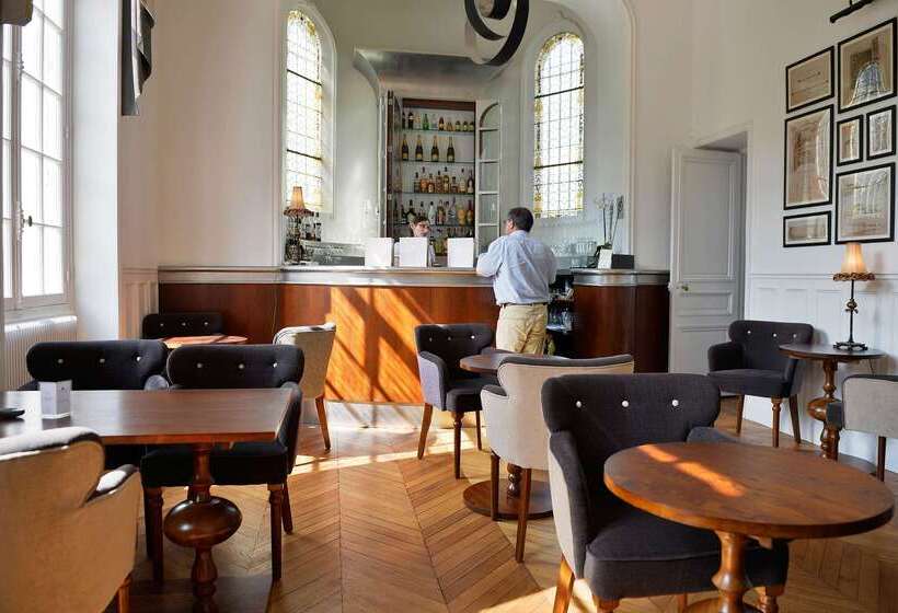 Отель Wyndham Halcyon Resort La Souterraine