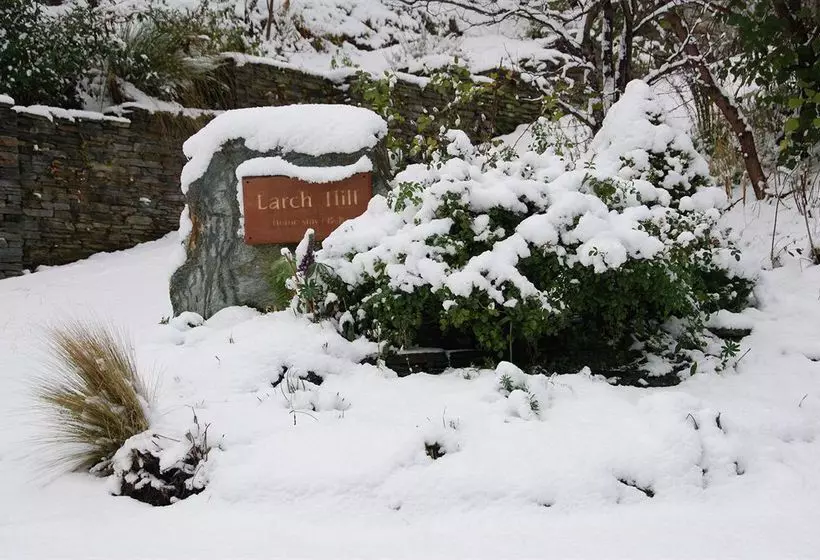 Larch Hill Bed & Breakfast