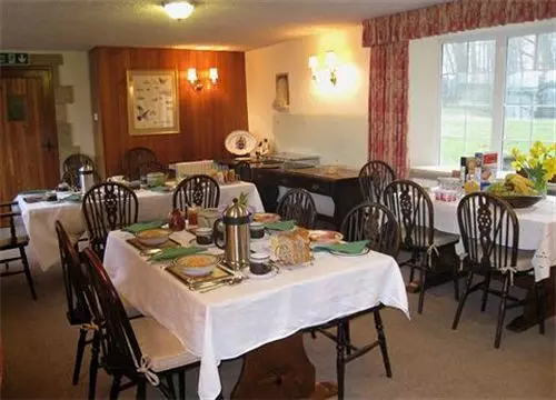 민박 The Moorhouse