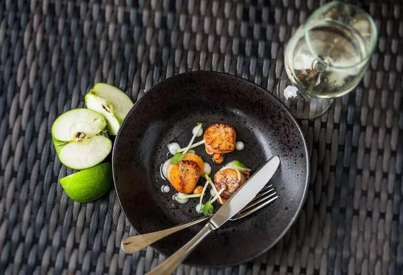 Пансион Llanerch Vineyard