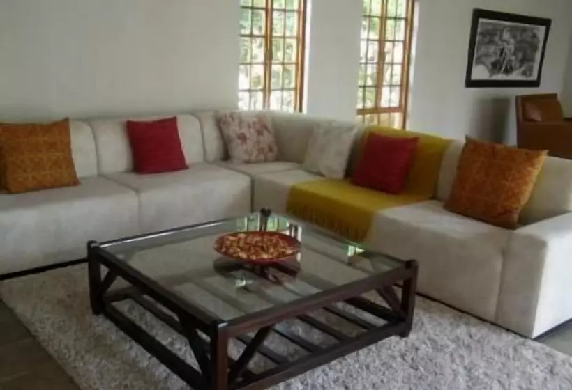 پانسیون Mokolodi House