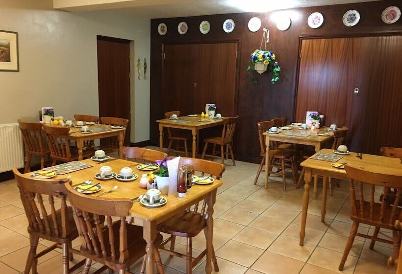 פנסיון Mullacott Farm