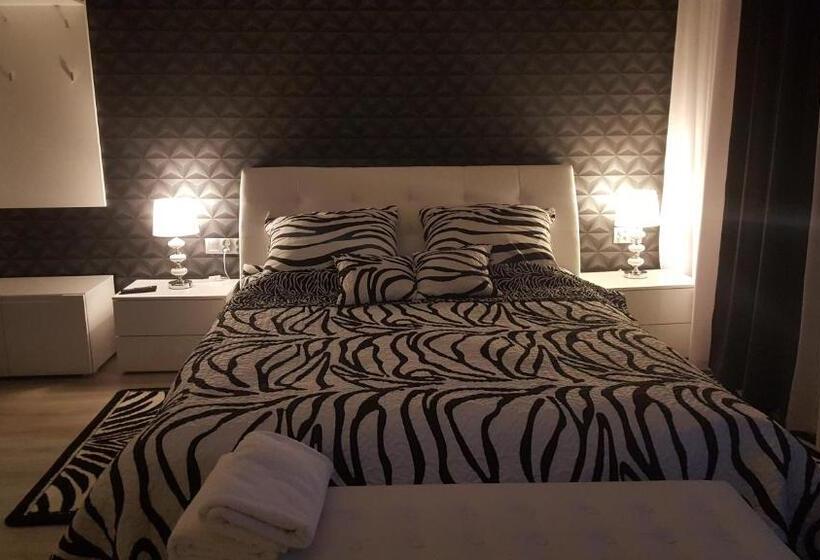 ユースホステル Sepia Restauracja & Noclegi