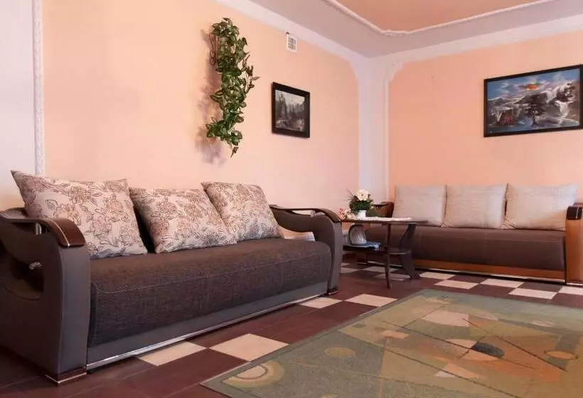 Retkeilymaja Usługi Hotelarskie Las Vegas