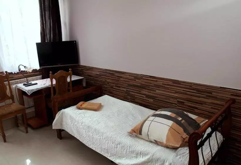 Retkeilymaja Usługi Hotelarskie Las Vegas