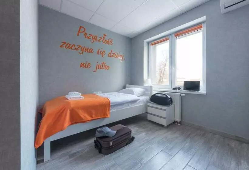 ベッドアンドブレックファースト Dom Sportowca