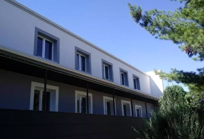 ベッドアンドブレックファースト Dom Sportowca