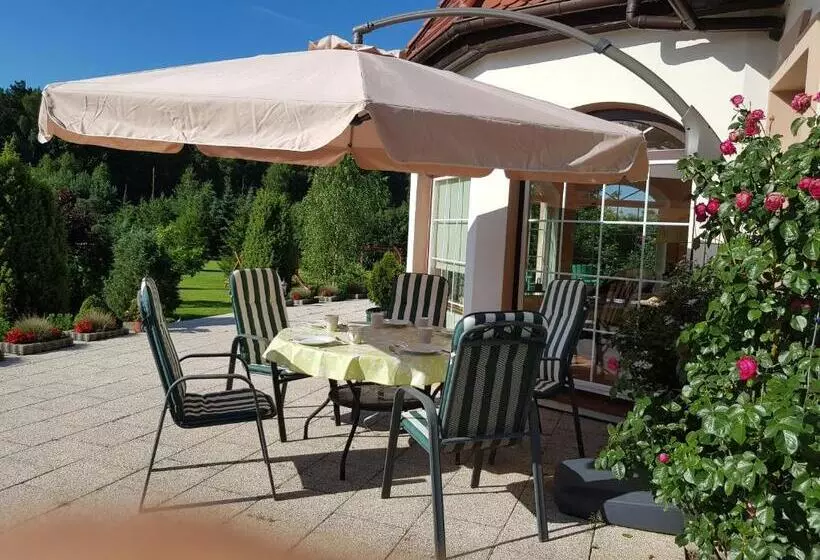 Aamiaismajoitus (B&B) Ik Pod Różą