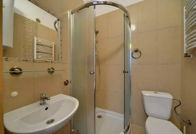 ベッドアンドブレックファースト Pensjonat Jeleni Róg