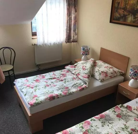 Aamiaismajoitus (B&B) Pokoje Gościnne Stawiguda