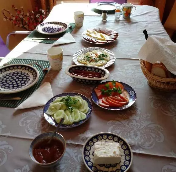 Aamiaismajoitus (B&B) Sloneczna Weranda