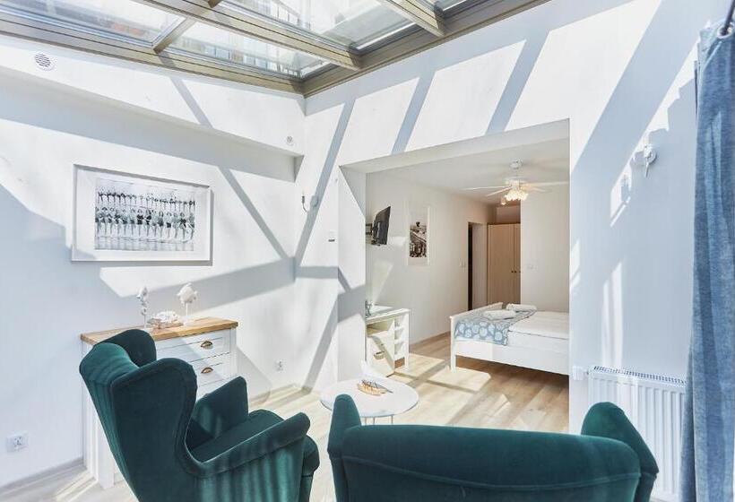 צימר Villa Astoria