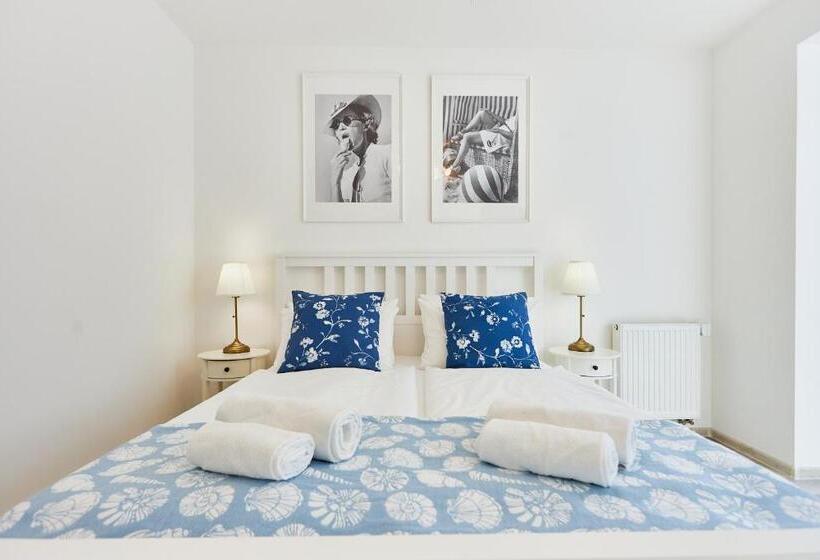 צימר Villa Astoria