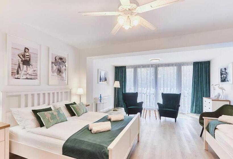 צימר Villa Astoria