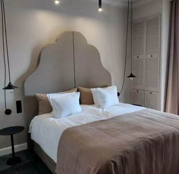 Aamiaismajoitus (B&B) Villa Park Wisełka Spa & Wellness