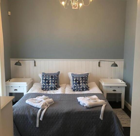 مبيت وإفطار Villa Park Wisełka Spa & Wellness