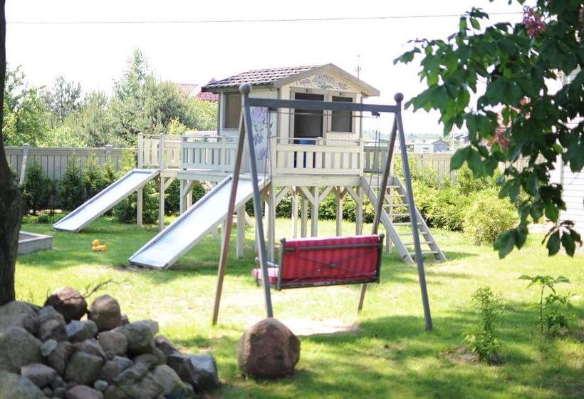 مبيت وإفطار Villa Park Wisełka Spa & Wellness