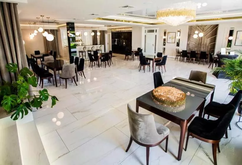 ホテル Biały Dom