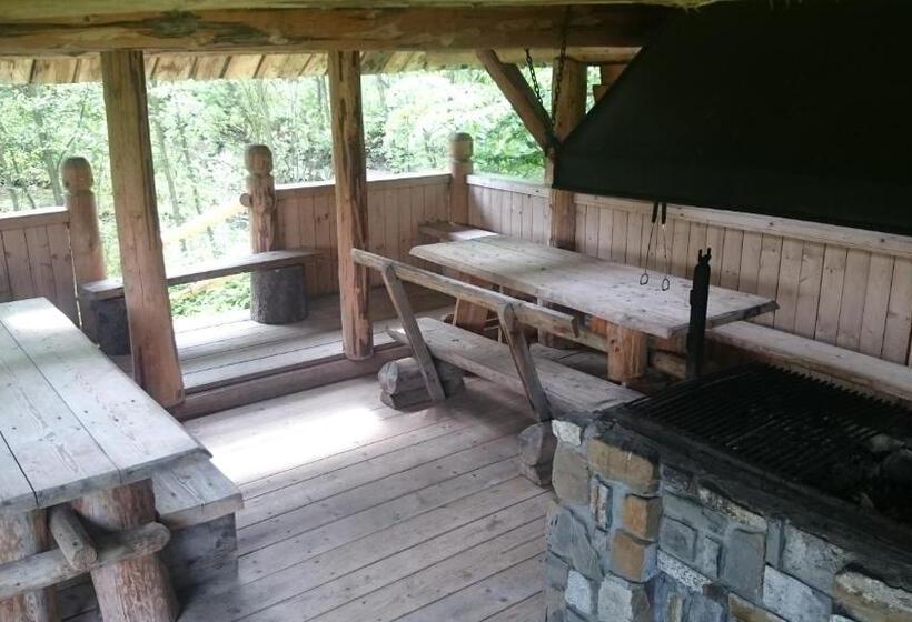 هتل Gospodarstwo Agroturystyczne Bustrycki