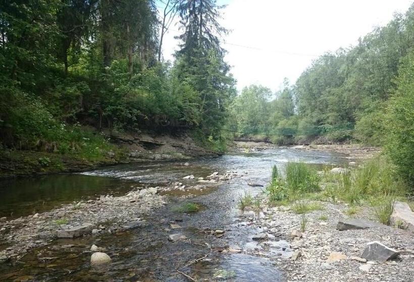 هتل Gospodarstwo Agroturystyczne Bustrycki