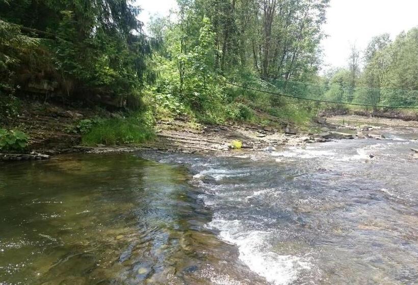 هتل Gospodarstwo Agroturystyczne Bustrycki