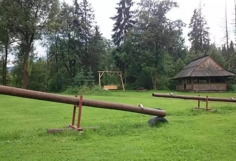 هتل Gospodarstwo Agroturystyczne Bustrycki